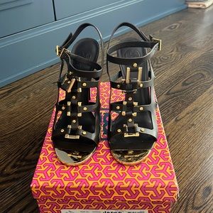 Worn once Tory Burch gladiator brown/gold sandal size 10